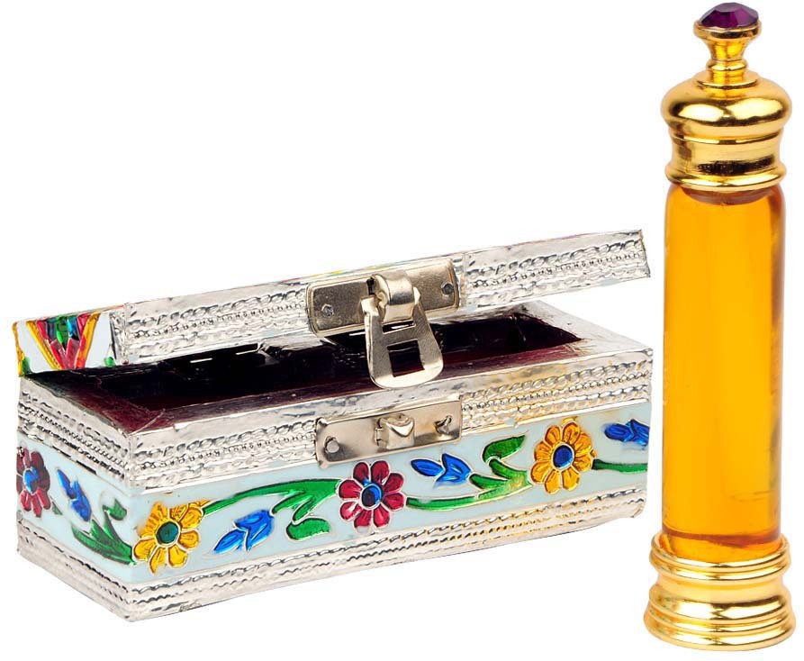 Fragrance and Fashion Gold Mazmua Herbal Attar(Zafari)